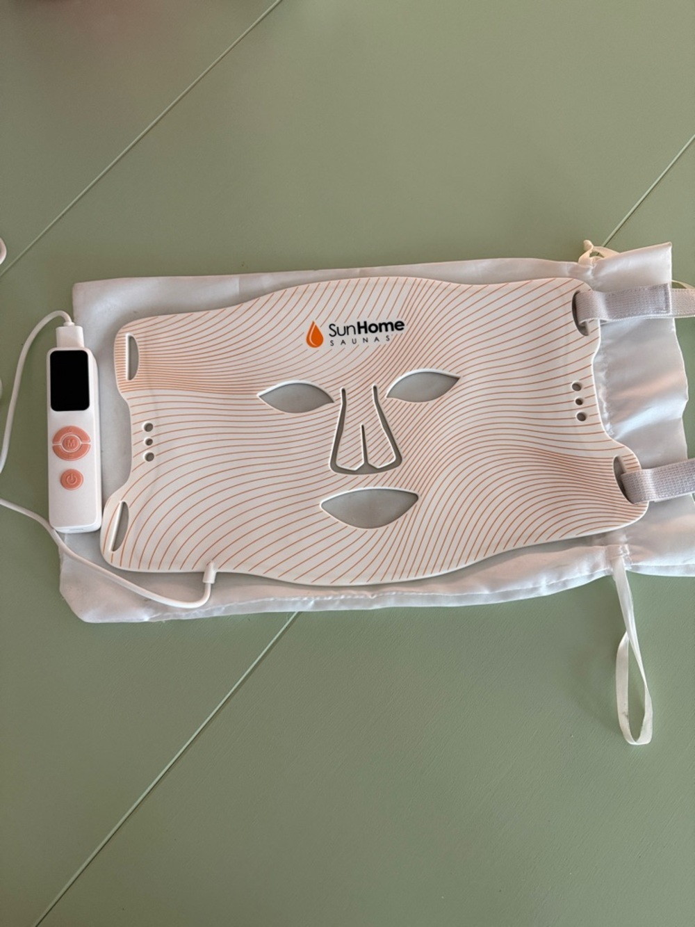 Radiant™ Face Mask - SunHome Saunas